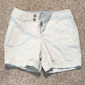 Eddie Bauer Cream Cargo Shorts with Relaxed Fit